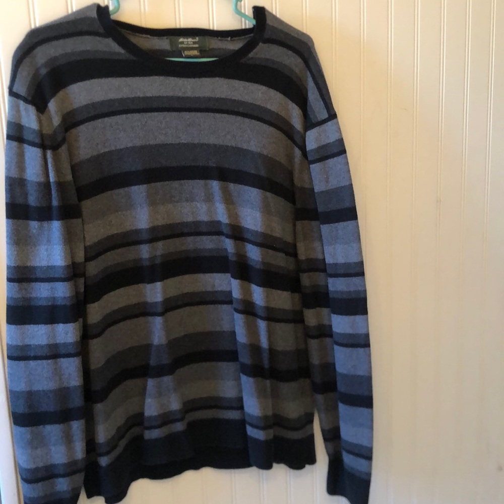 Men’s sweater